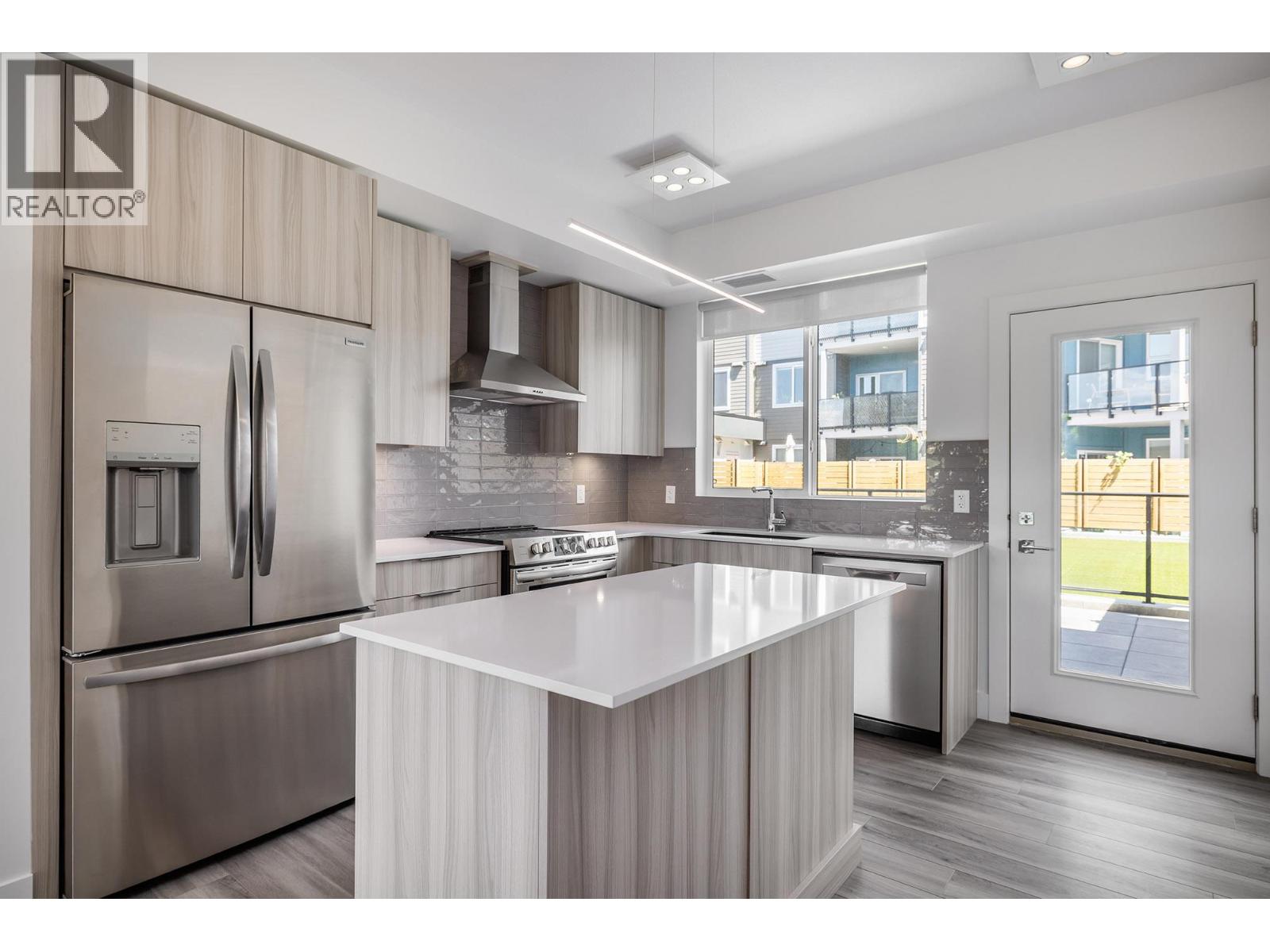 #103 3642 Mission Springs Drive - 10