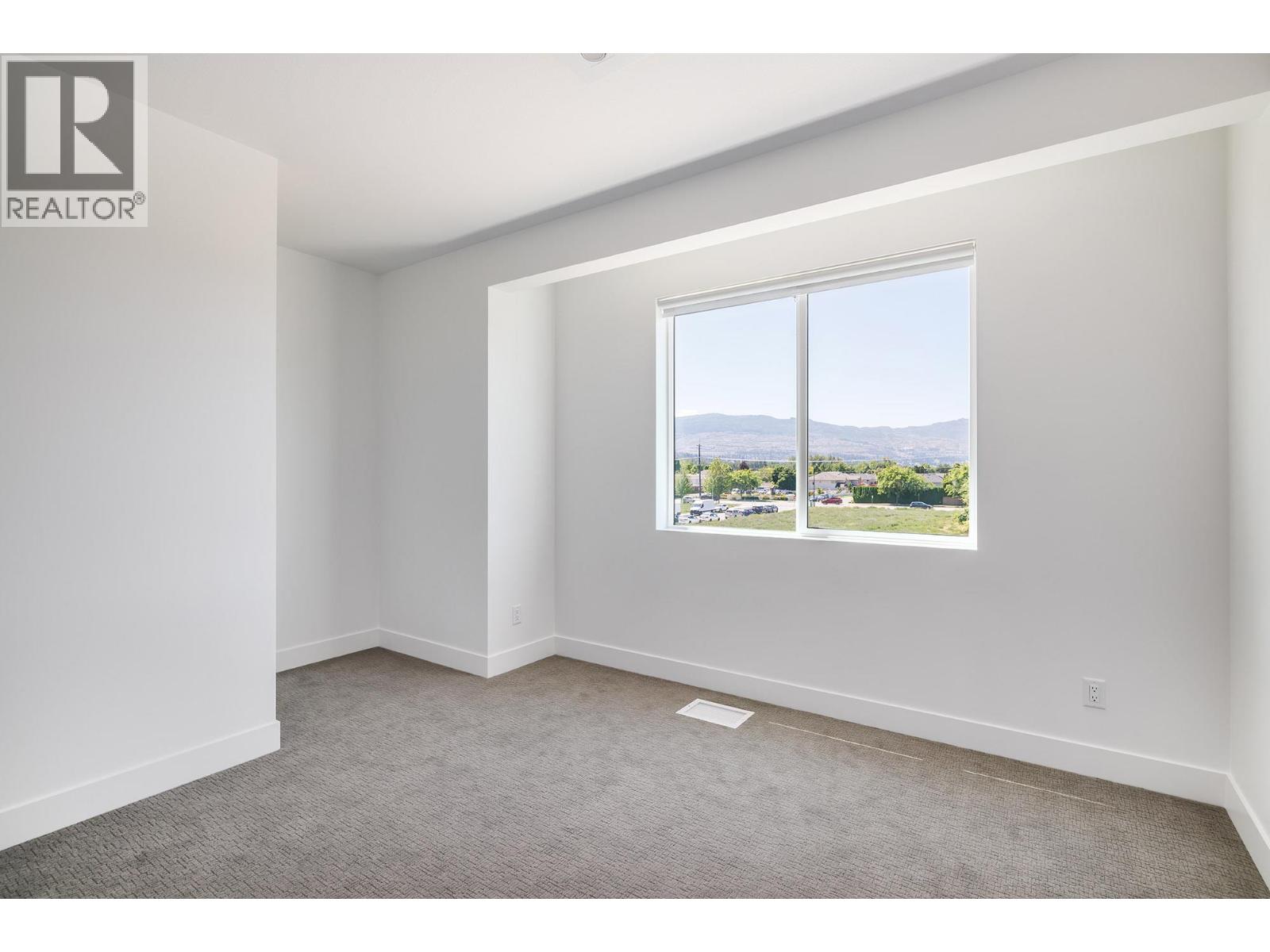 #103 3642 Mission Springs Drive - 16