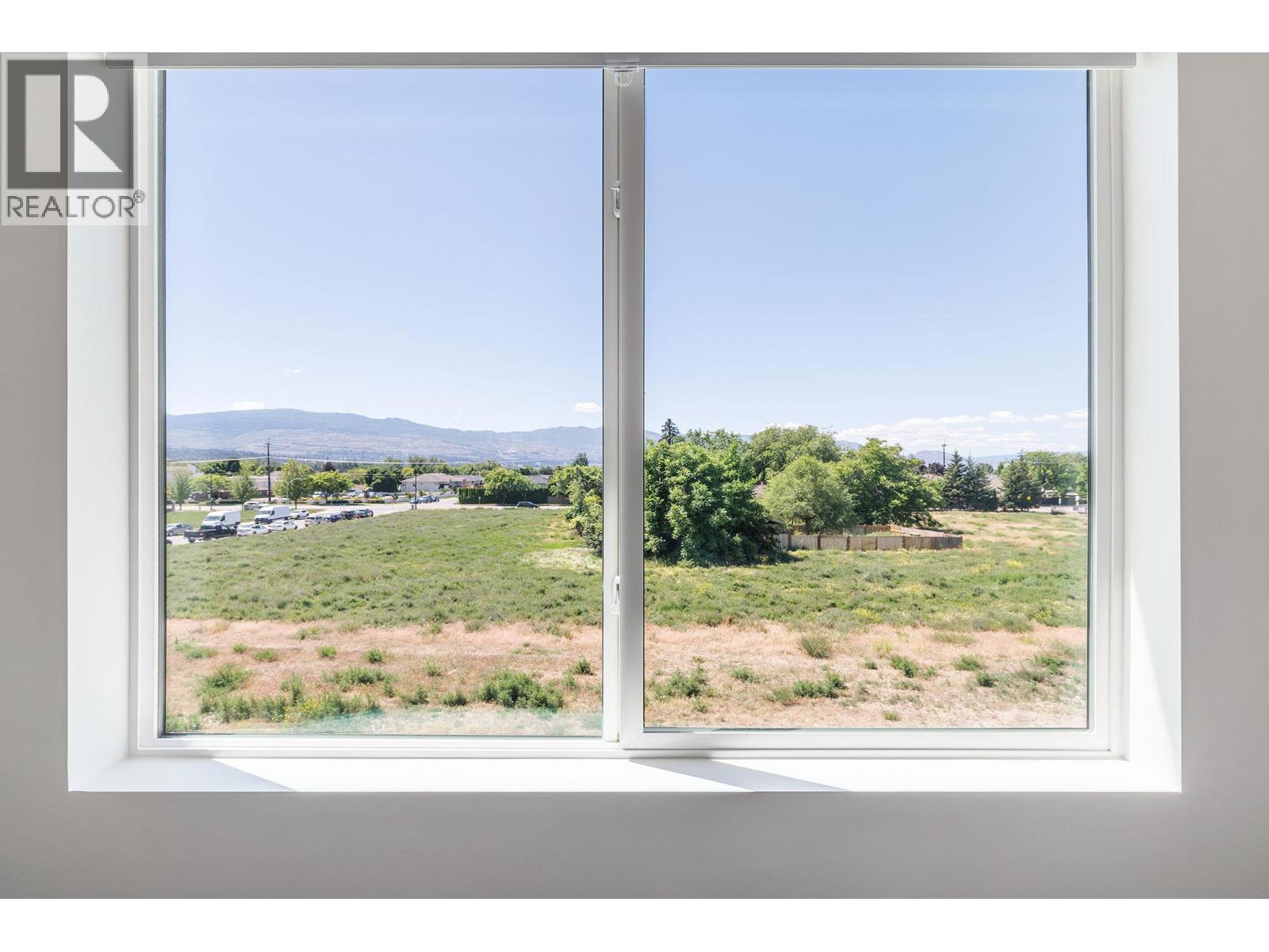 #103 3642 Mission Springs Drive - 17