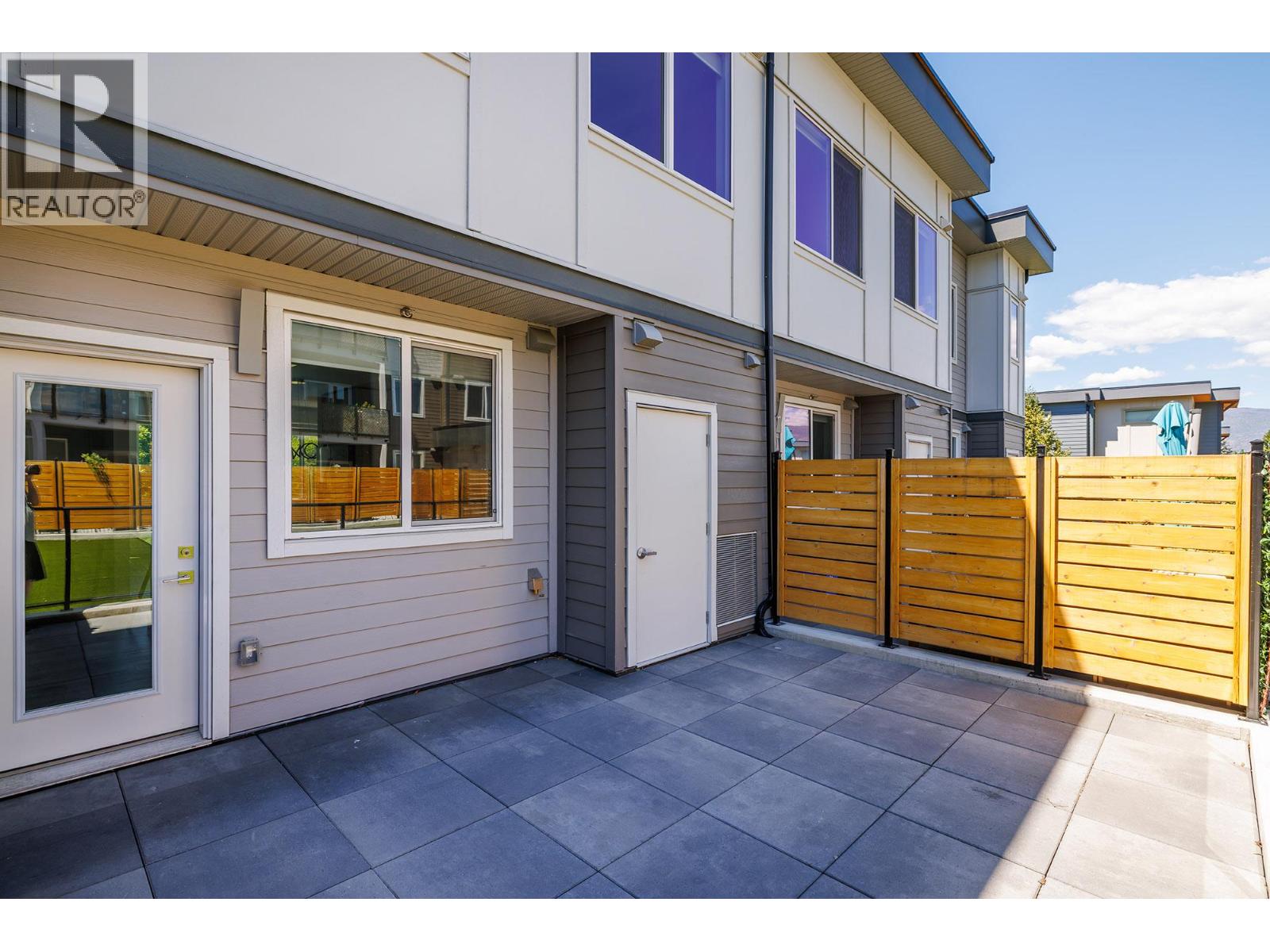 #103 3642 Mission Springs Drive - 30