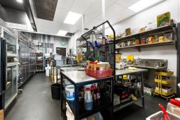 2 635 Sterling Lyon Parkway, Winnipeg, MB R3P1J9 Photo 17