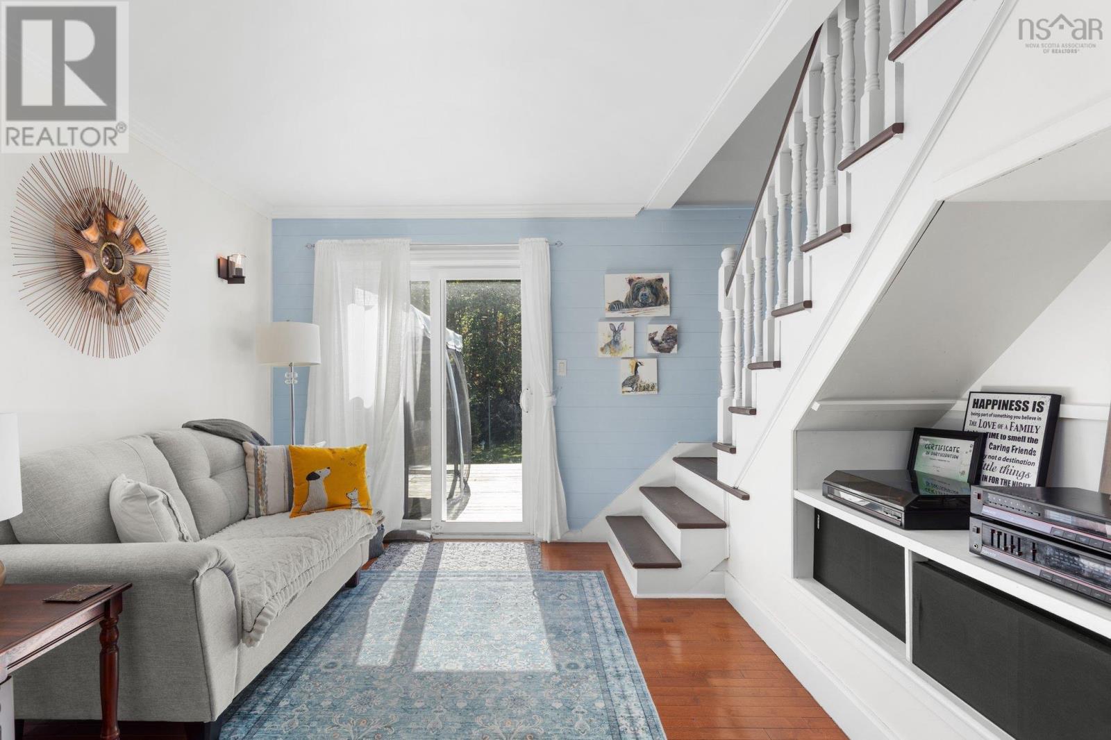 9 Olivers Road - 16