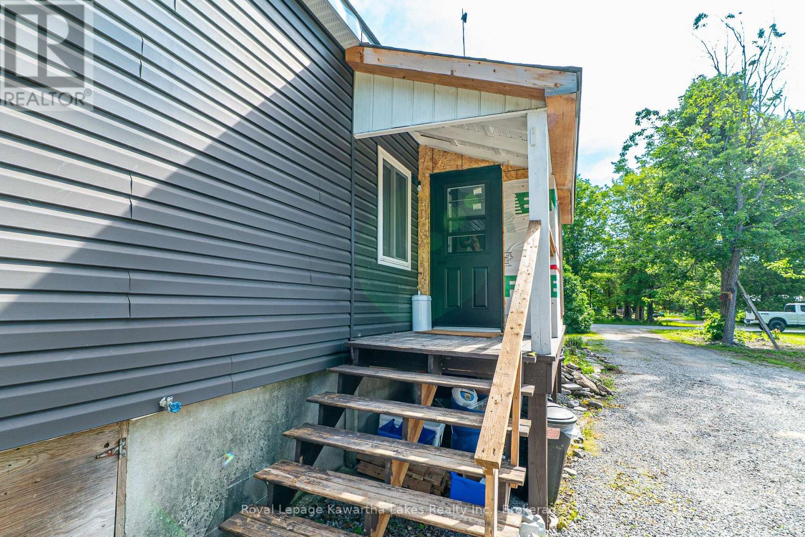 112 ECHO BAY ROAD - 30