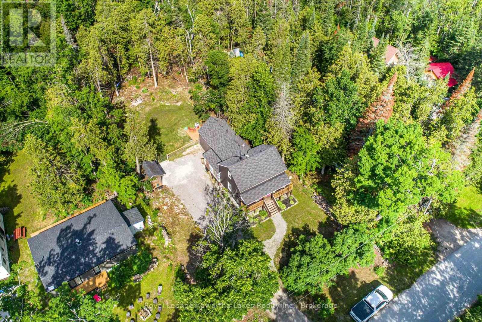 112 ECHO BAY ROAD - 37