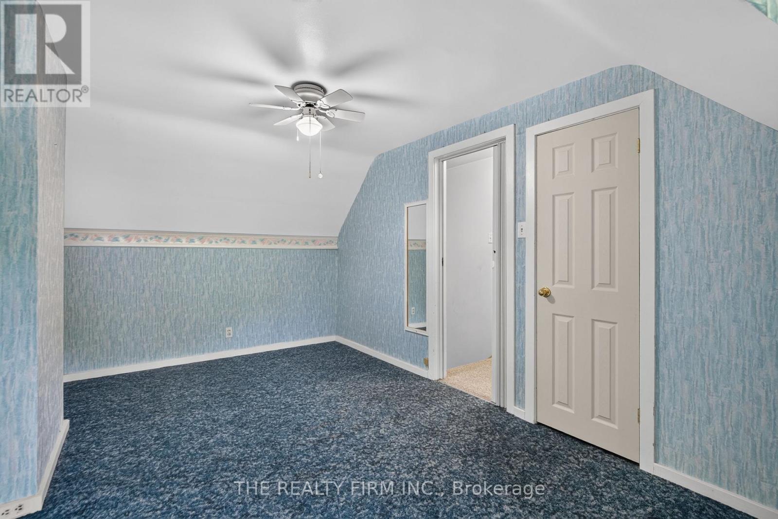 38 ELLIOTT STREET - 15