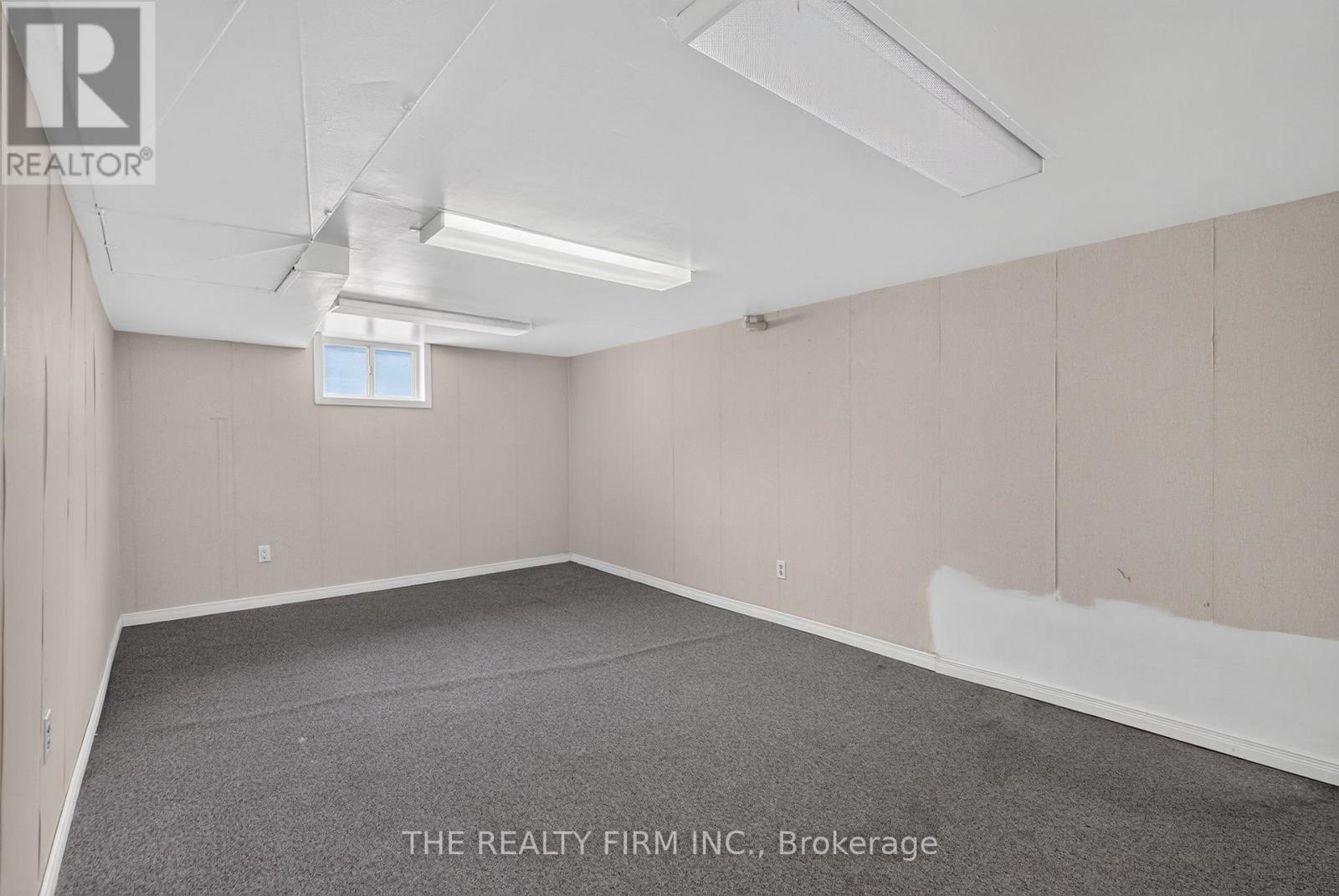 38 ELLIOTT STREET - 24