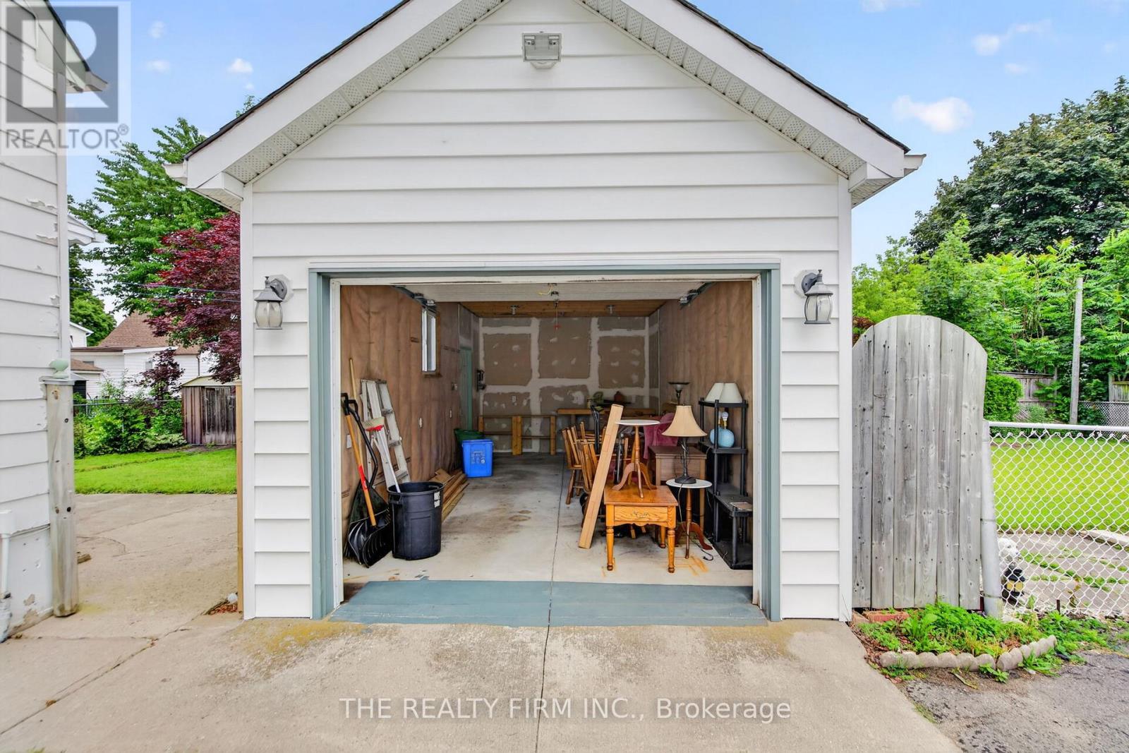 38 ELLIOTT STREET - 4