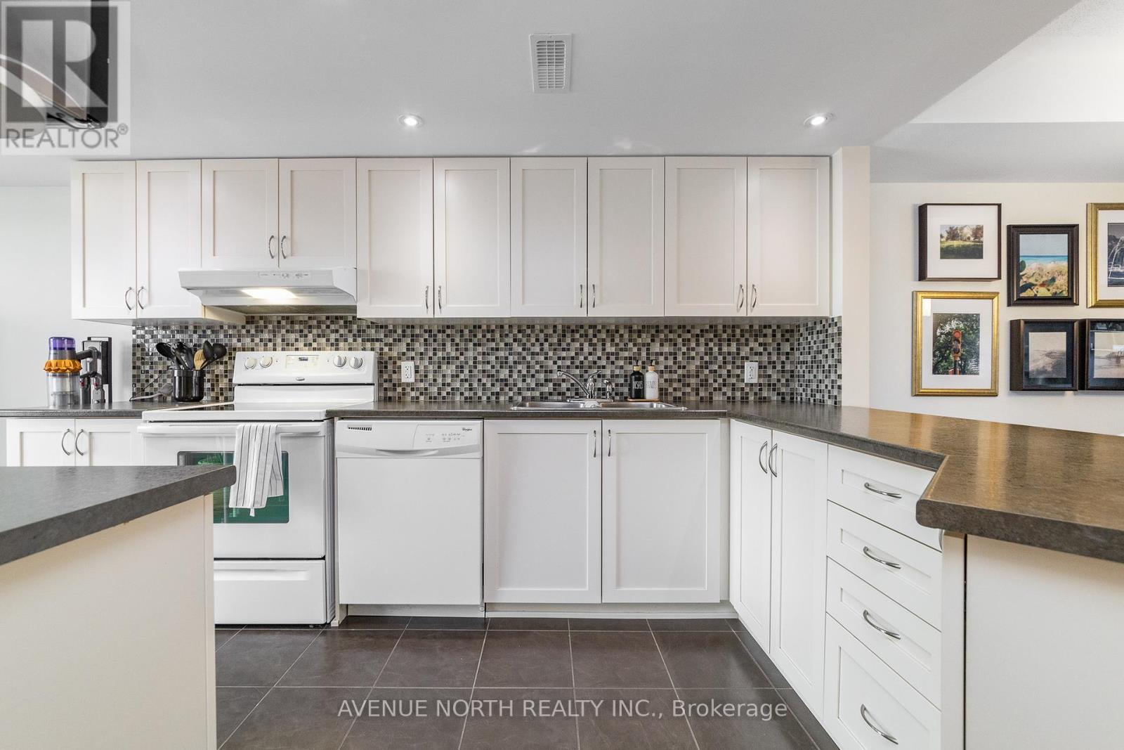 573B CHAPMAN MILLS DRIVE - 16