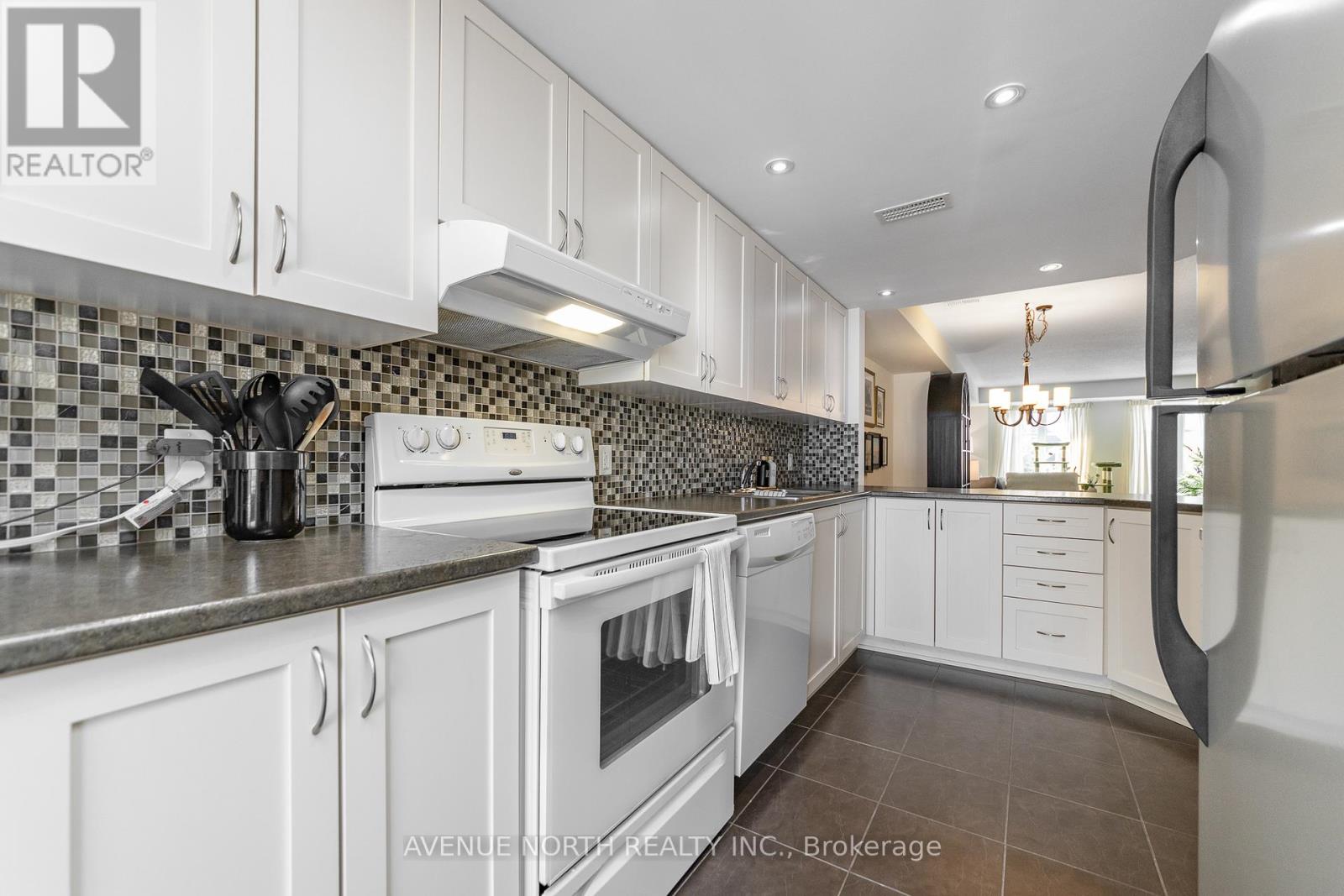 573B CHAPMAN MILLS DRIVE - 20