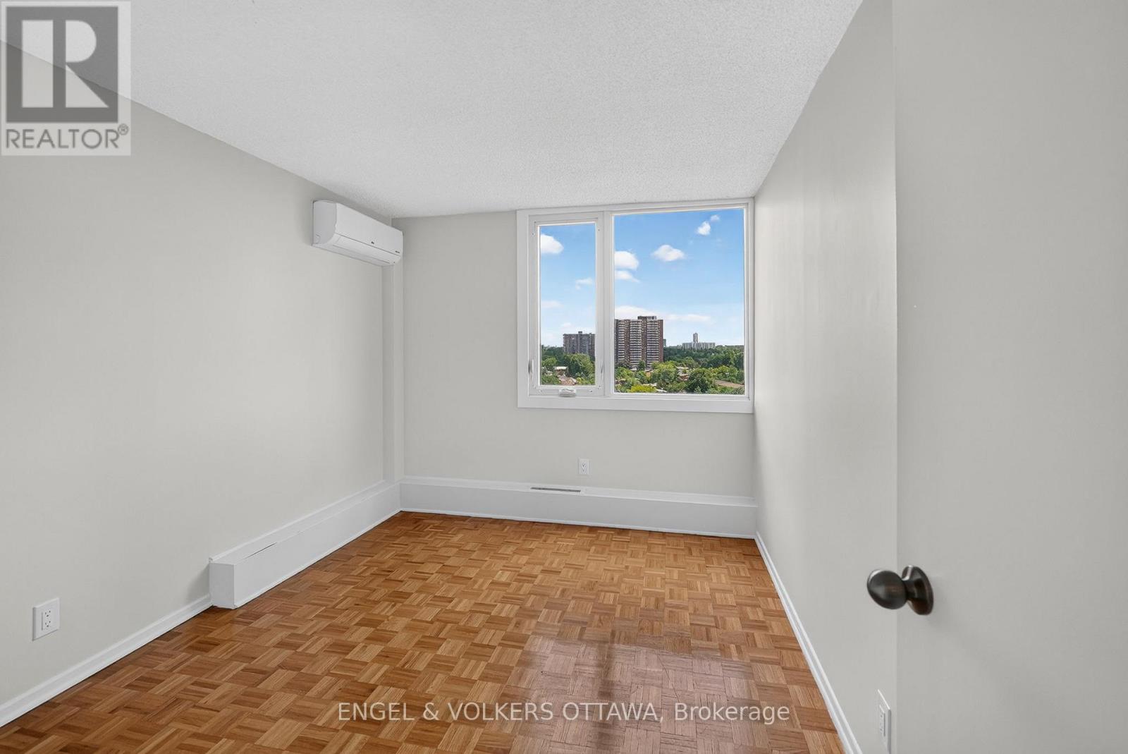 #1102 2625 REGINA STREET - 14