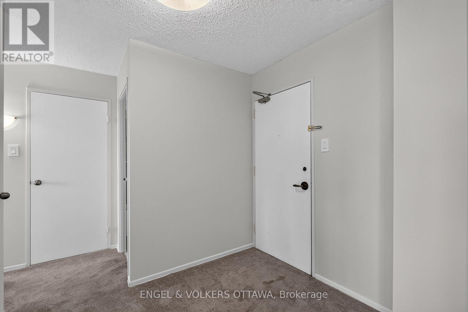 #1102 2625 REGINA STREET - 6