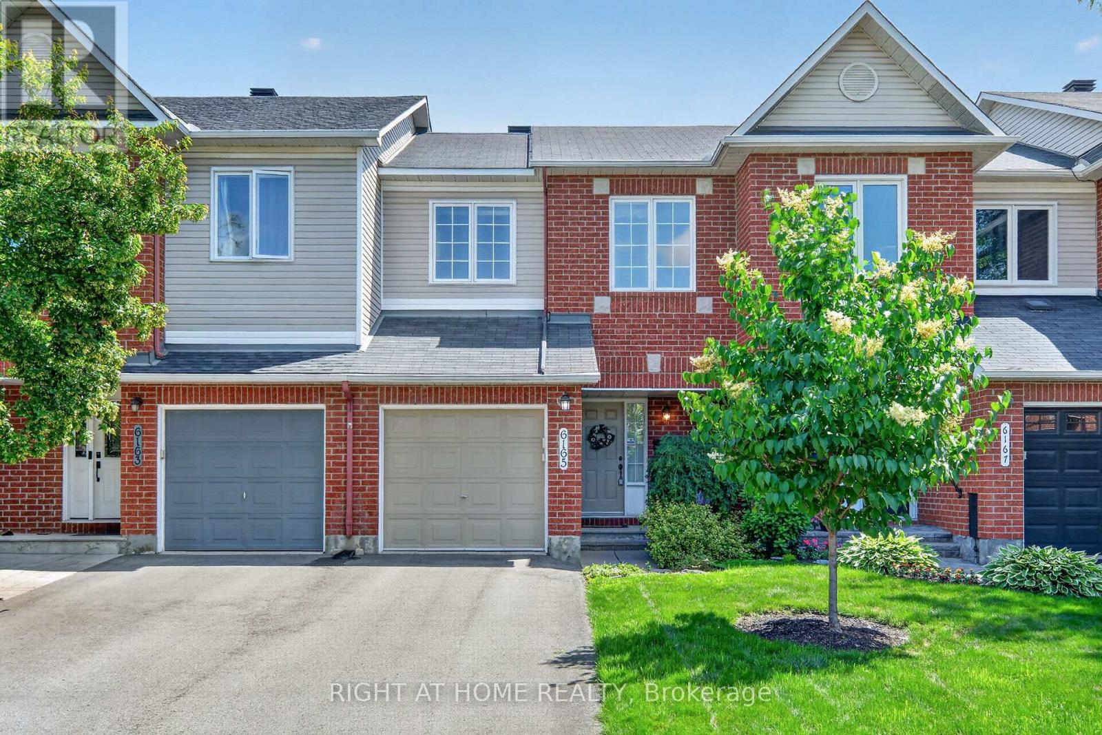 3 Bed, 3 Bath House for Sale in Ottawa – 6165 ARBOURWOOD DRIVE, Ottawa – MLS# X13486260
