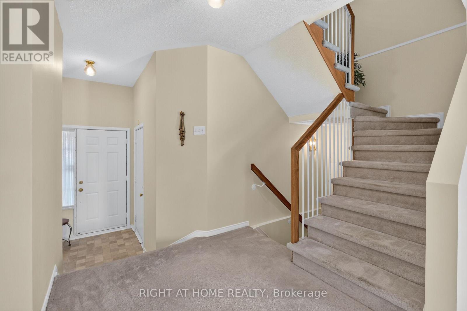 3 Bed, 3 Bath House for Sale in Ottawa – 6165 ARBOURWOOD DRIVE, Ottawa – MLS# X13486260 - Image 24