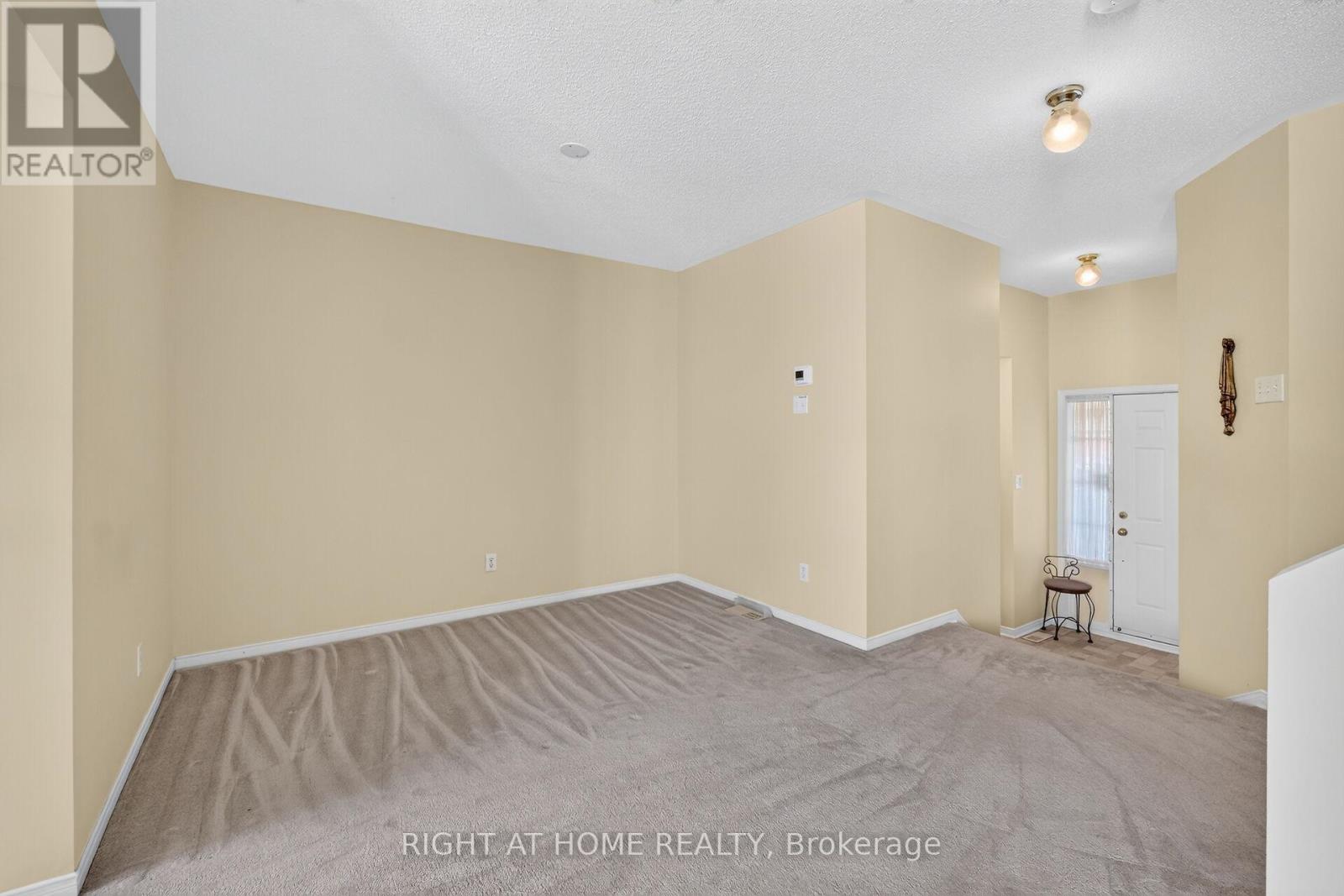 3 Bed, 3 Bath House for Sale in Ottawa – 6165 ARBOURWOOD DRIVE, Ottawa – MLS# X13486260 - Image 7