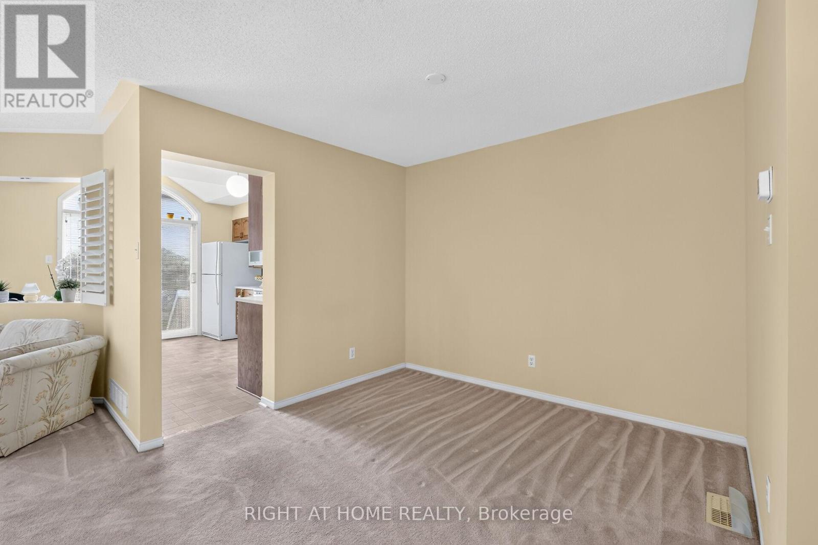 3 Bed, 3 Bath House for Sale in Ottawa – 6165 ARBOURWOOD DRIVE, Ottawa – MLS# X13486260 - Image 8