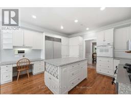 28 Marchbrook Circle, Ottawa, ON K2W1A1 Photo 19