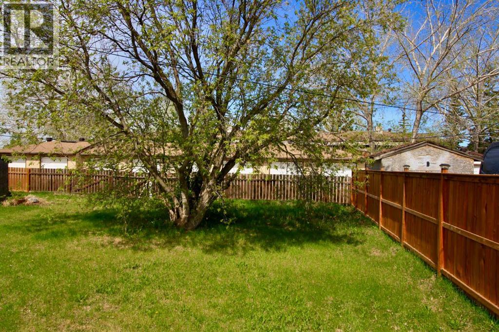 10306 101 Avenue — photo 30