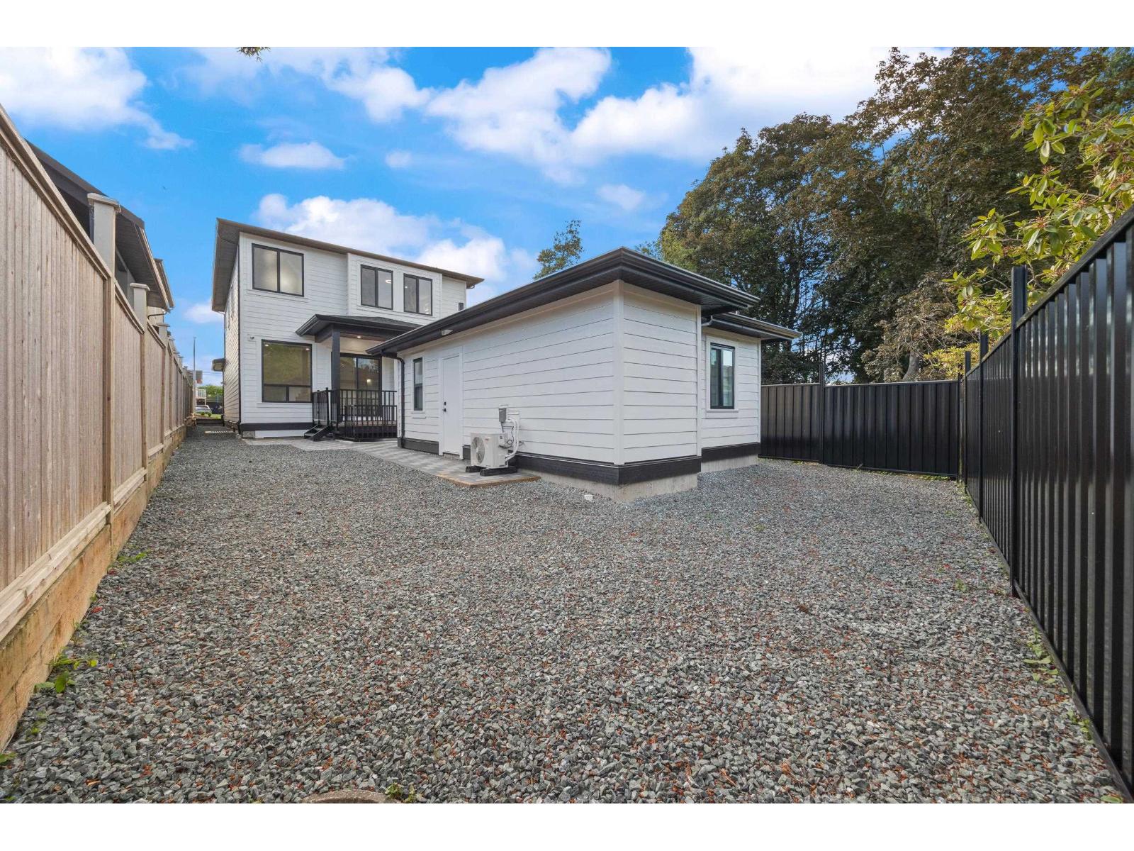 9452 118 Street, Delta