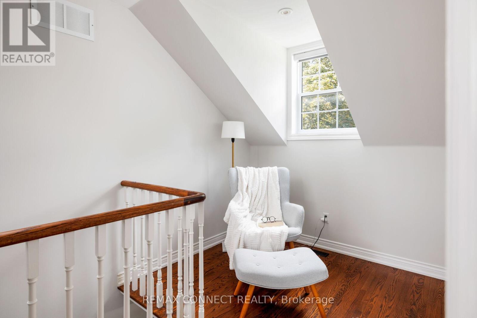 52 ANGUS DRIVE - 24