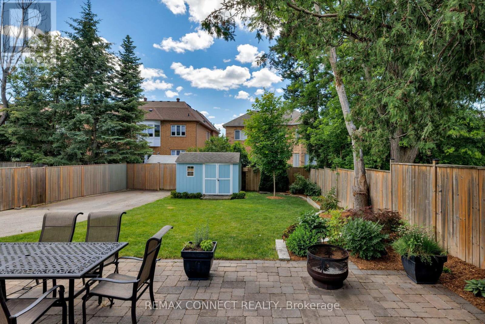 52 ANGUS DRIVE - 43