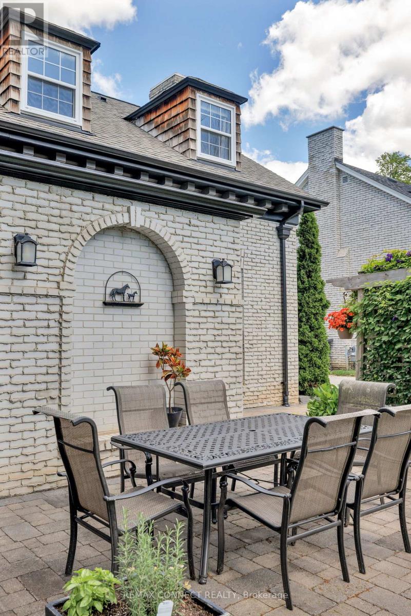 52 ANGUS DRIVE - 47