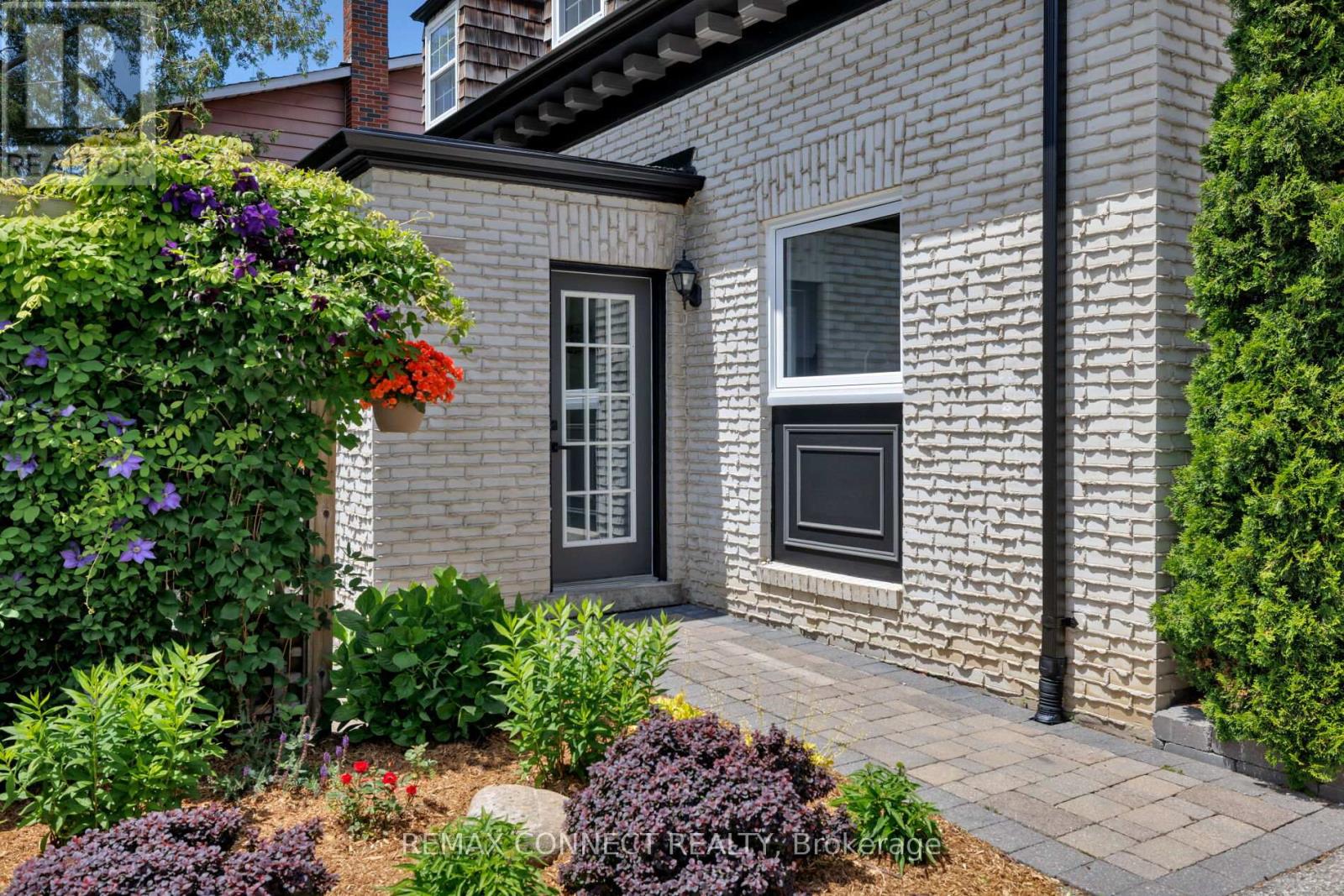 52 ANGUS DRIVE - 48