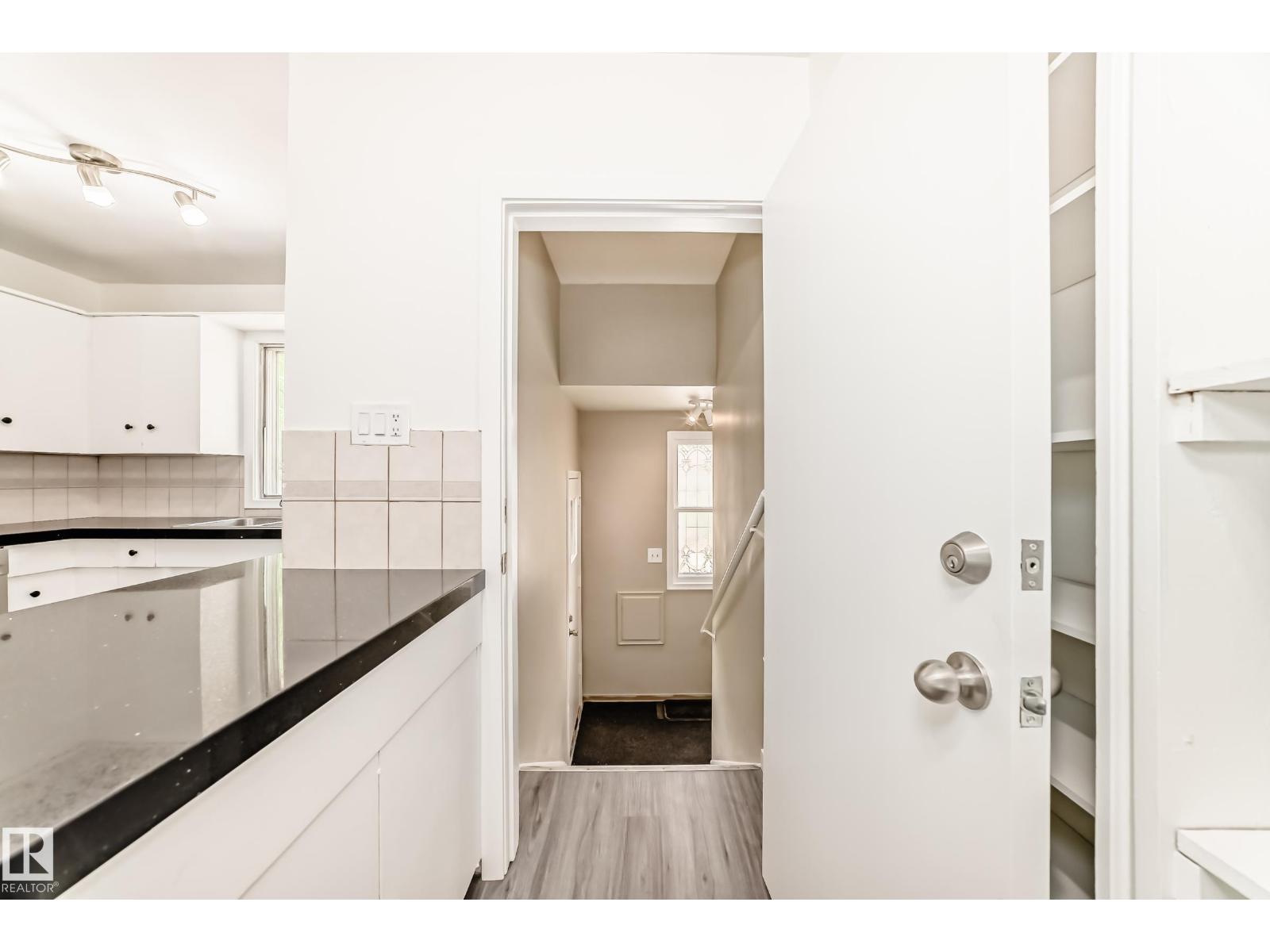 11937 39 ST NW NW — photo 33