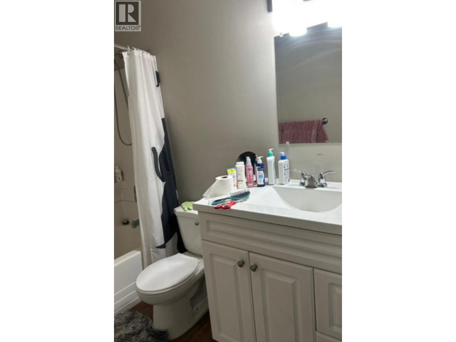 #403 8220 92 AVENUE - 7