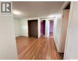 4pc Bathroom - 151-201 37 Highway, Shaunavon, SK S0N2M0 Photo 10