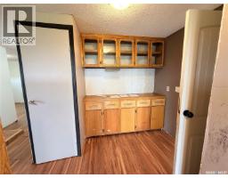 Laundry room - 151-201 37 Highway, Shaunavon, SK S0N2M0 Photo 9