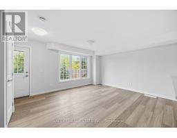 14 - 250 Penetanguishene Road, Barrie, ON L4M7C2 Photo 6