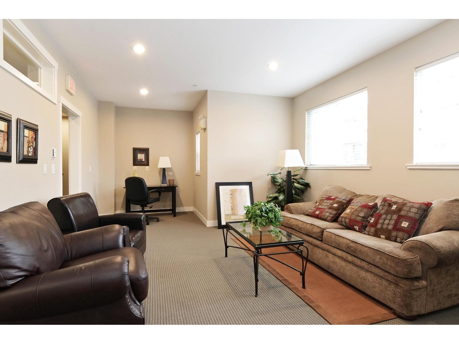 406 19366 65 AVENUE, Surrey