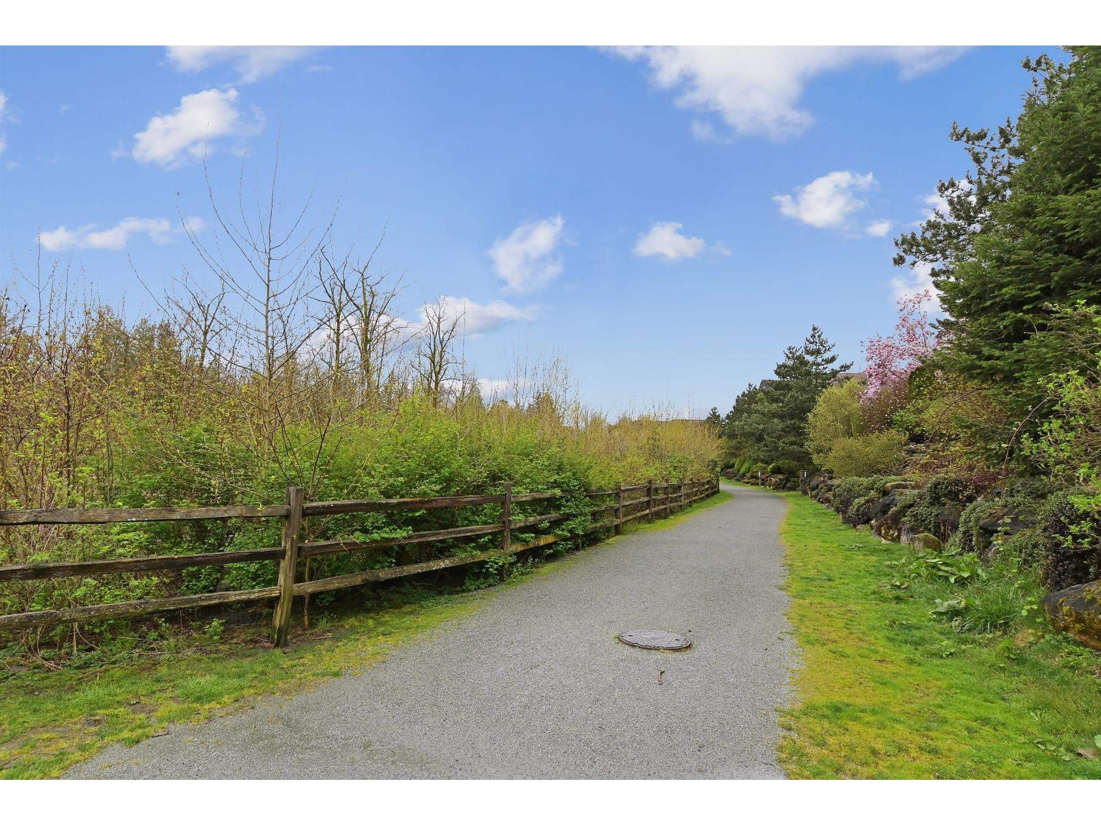 406 19366 65 AVENUE, Surrey