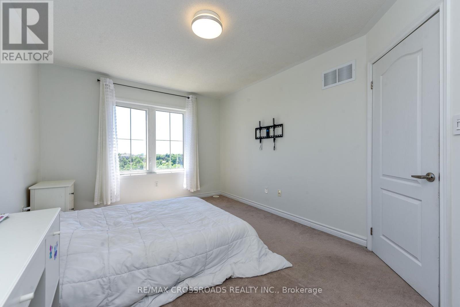 #19 51 HAYS BOULEVARD - 31