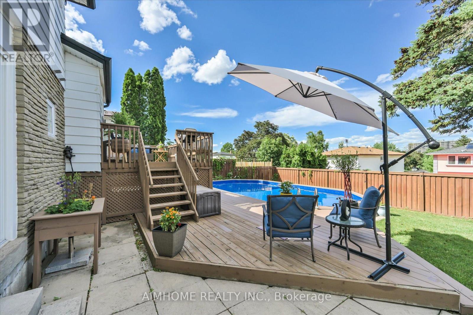232 MCMURCHY AVENUE - 36