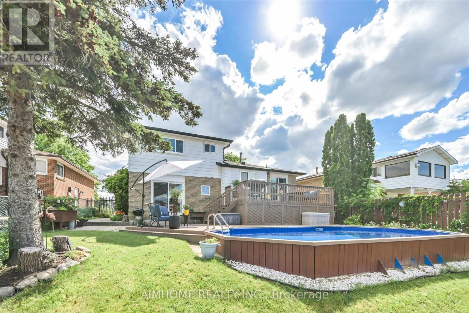 232 MCMURCHY AVENUE - 39