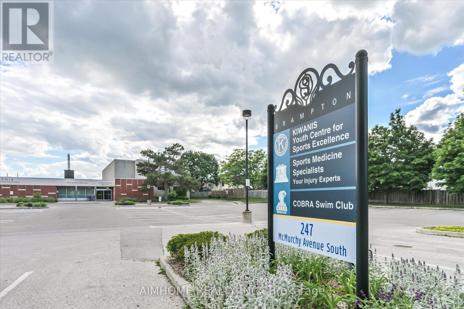 232 MCMURCHY AVENUE - 40