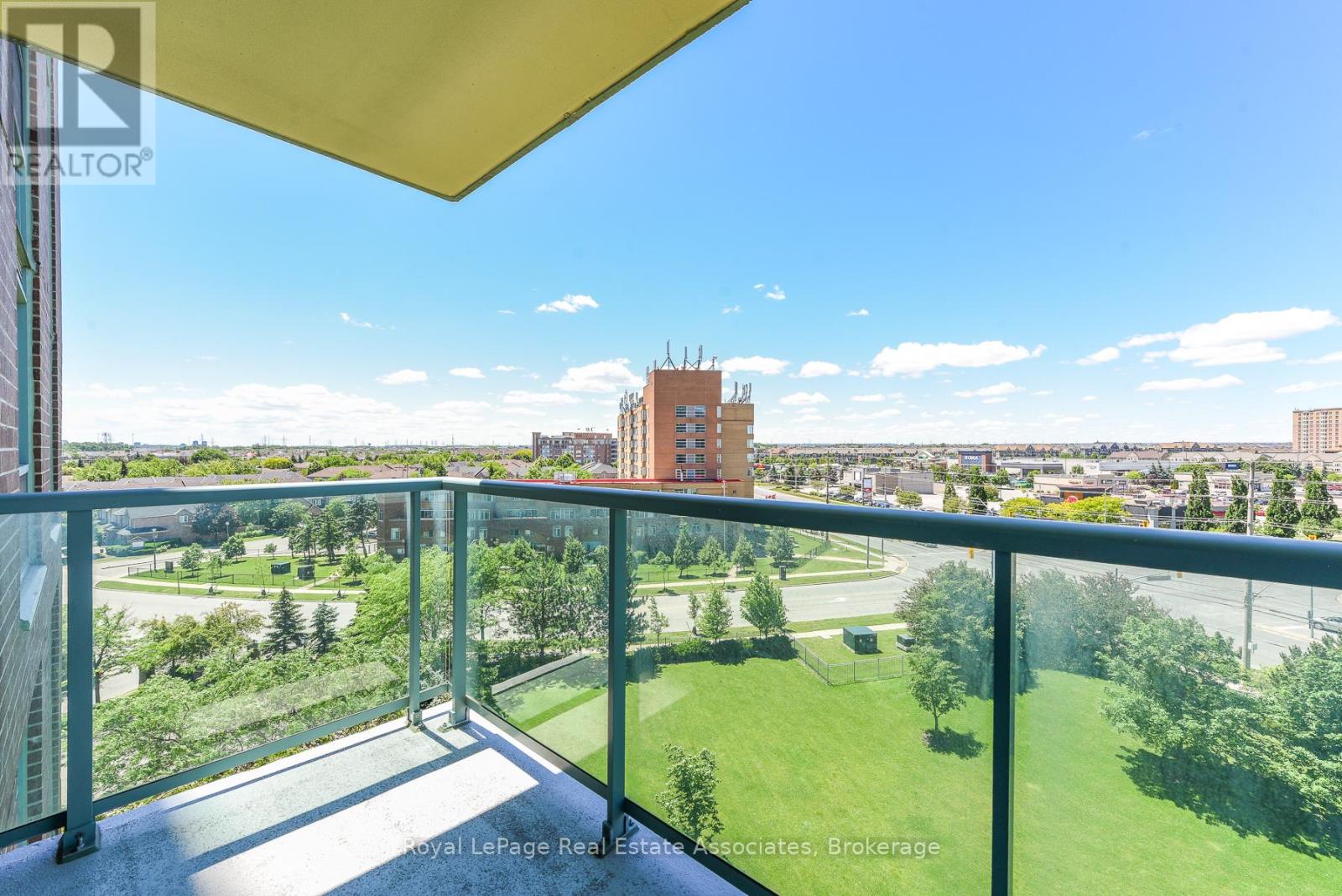 #710 4879 KIMBERMOUNT AVENUE - 15