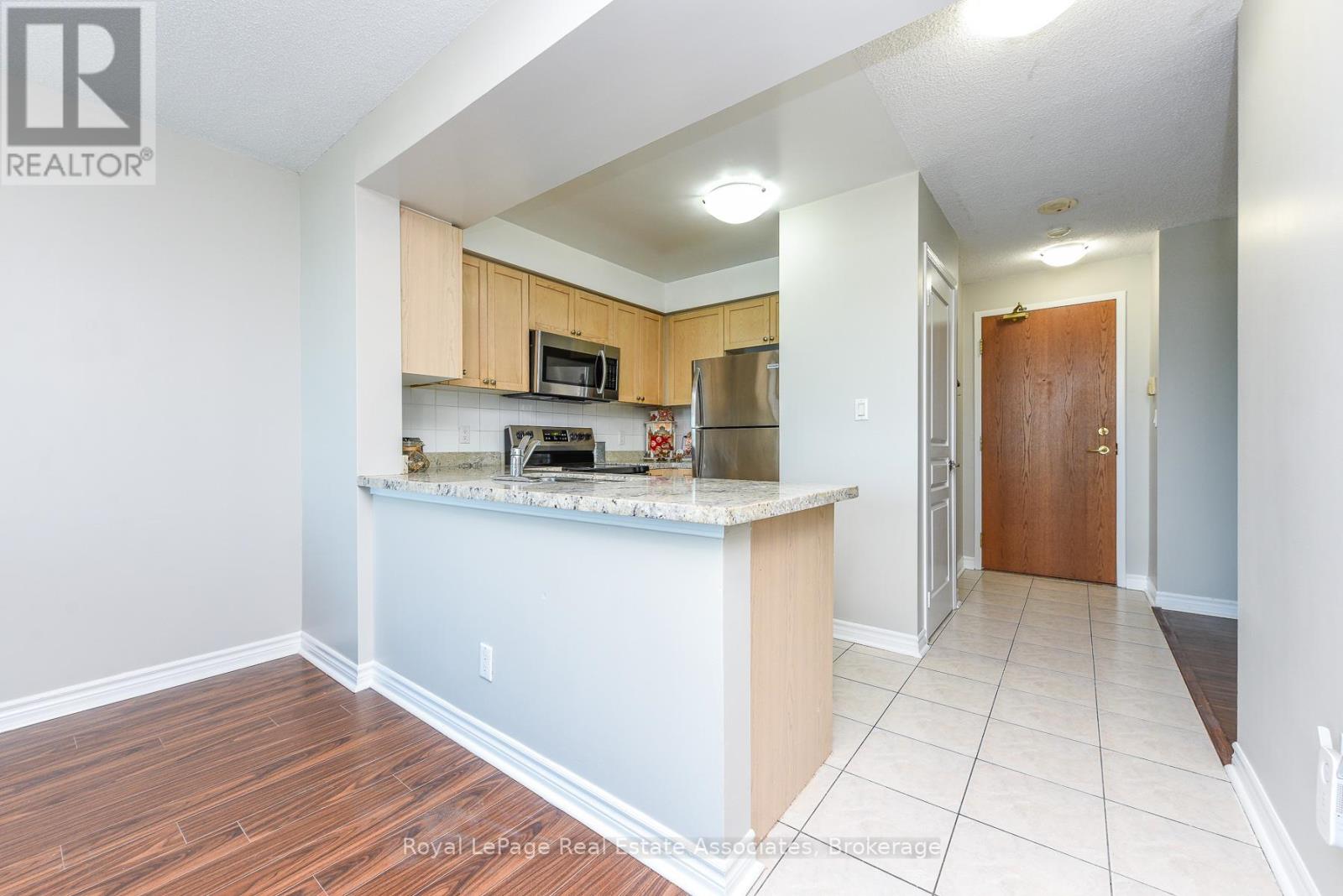 #710 4879 KIMBERMOUNT AVENUE - 7