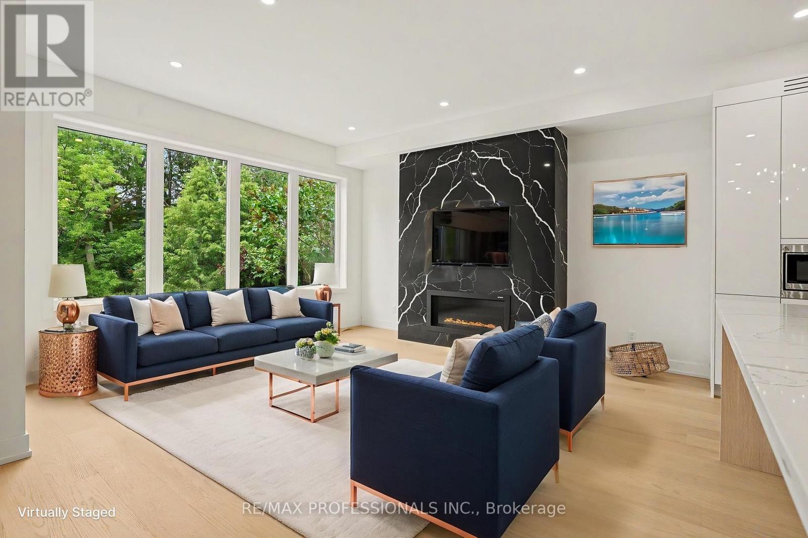 14 KENTROYAL DRIVE - 3