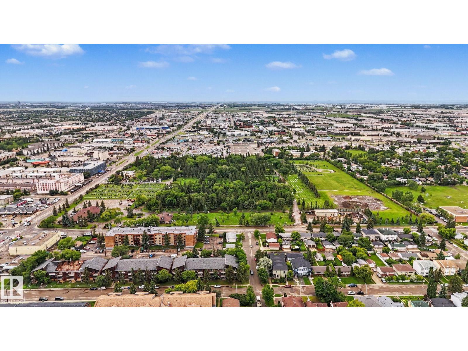 10242 161 ST NW - 52