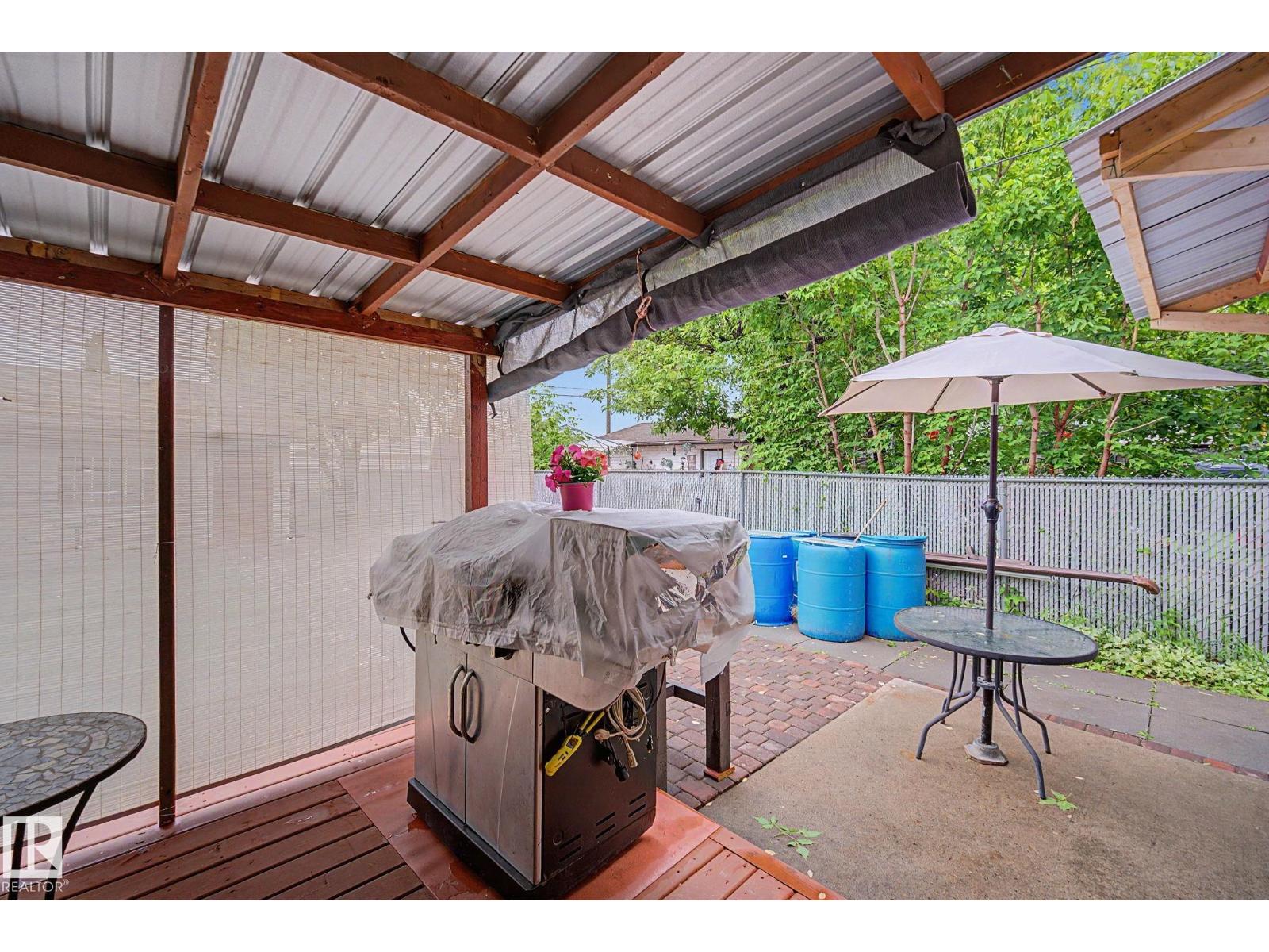 10242 161 ST NW - 43