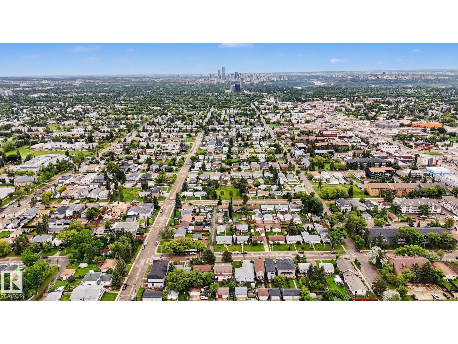 10242 161 ST NW - 55