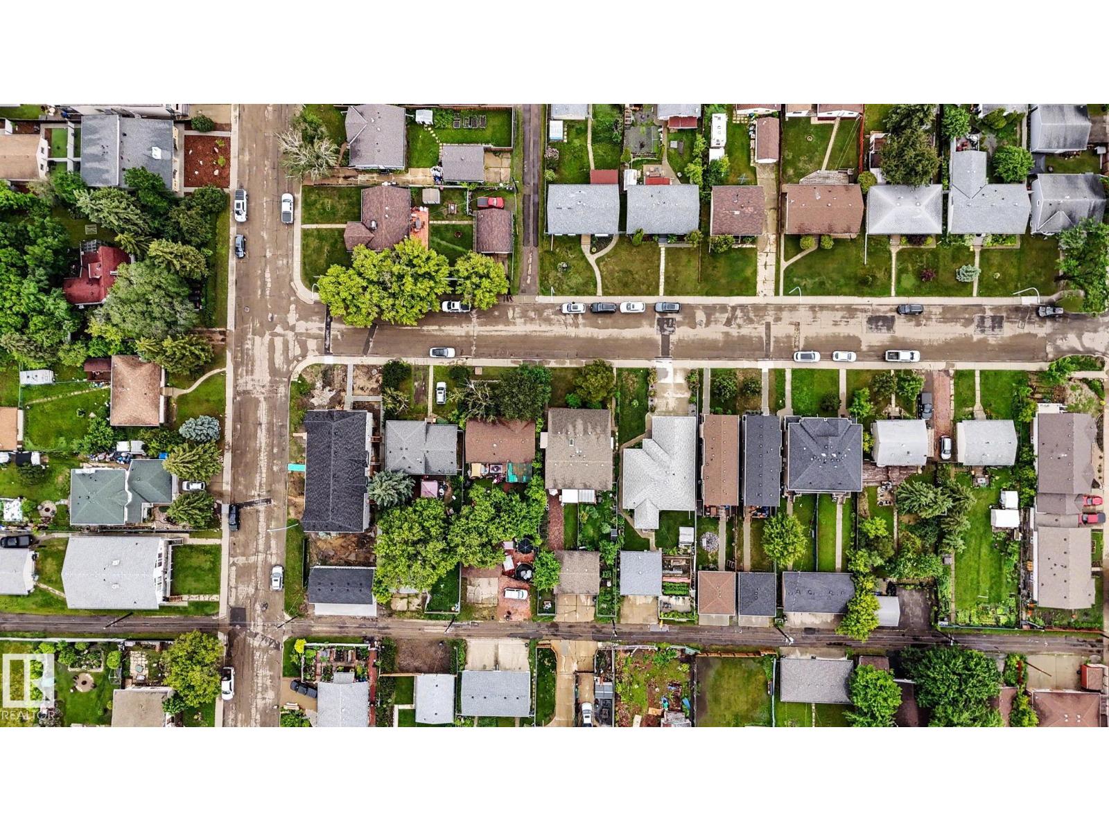 10242 161 ST NW - 56