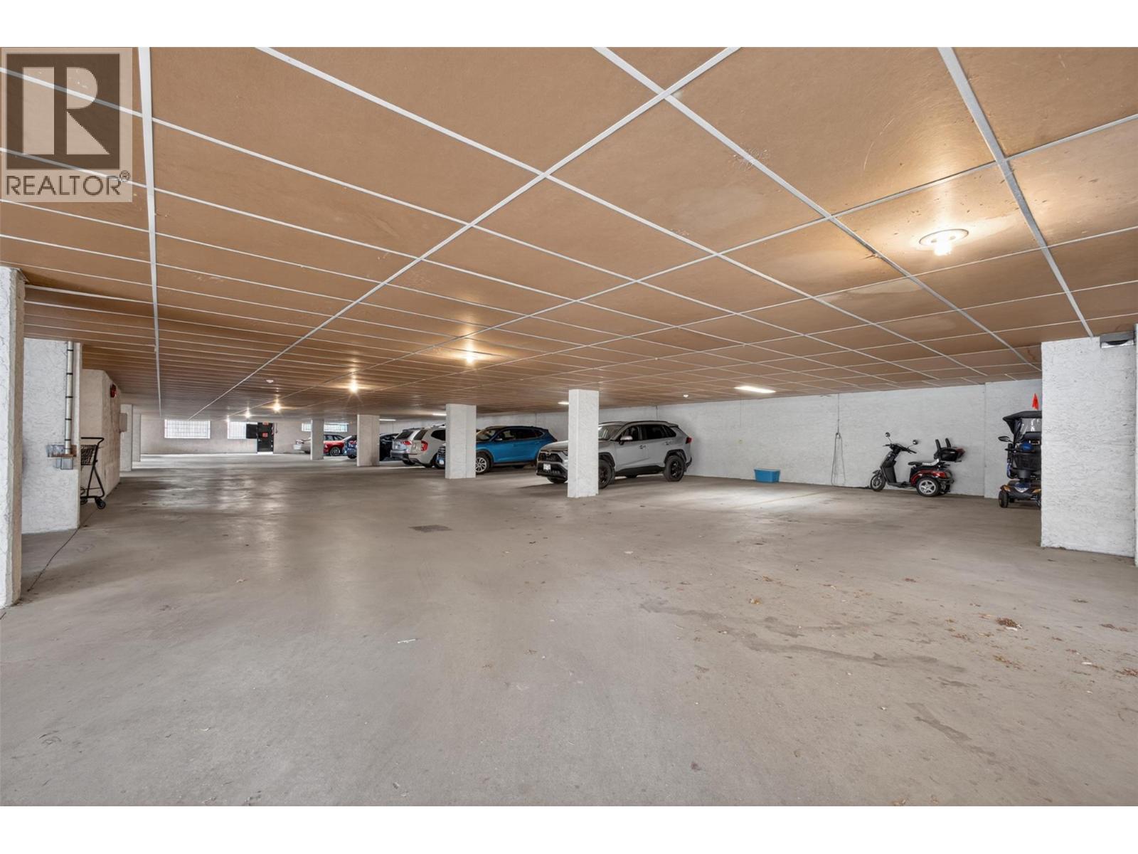 #306 1534 Lawrence Avenue - 20