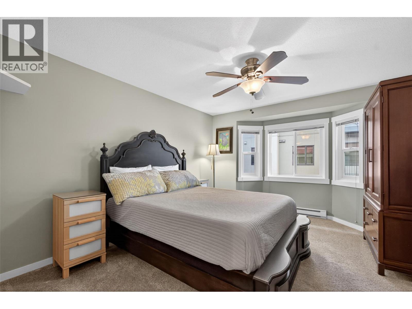 #306 1534 Lawrence Avenue - 11