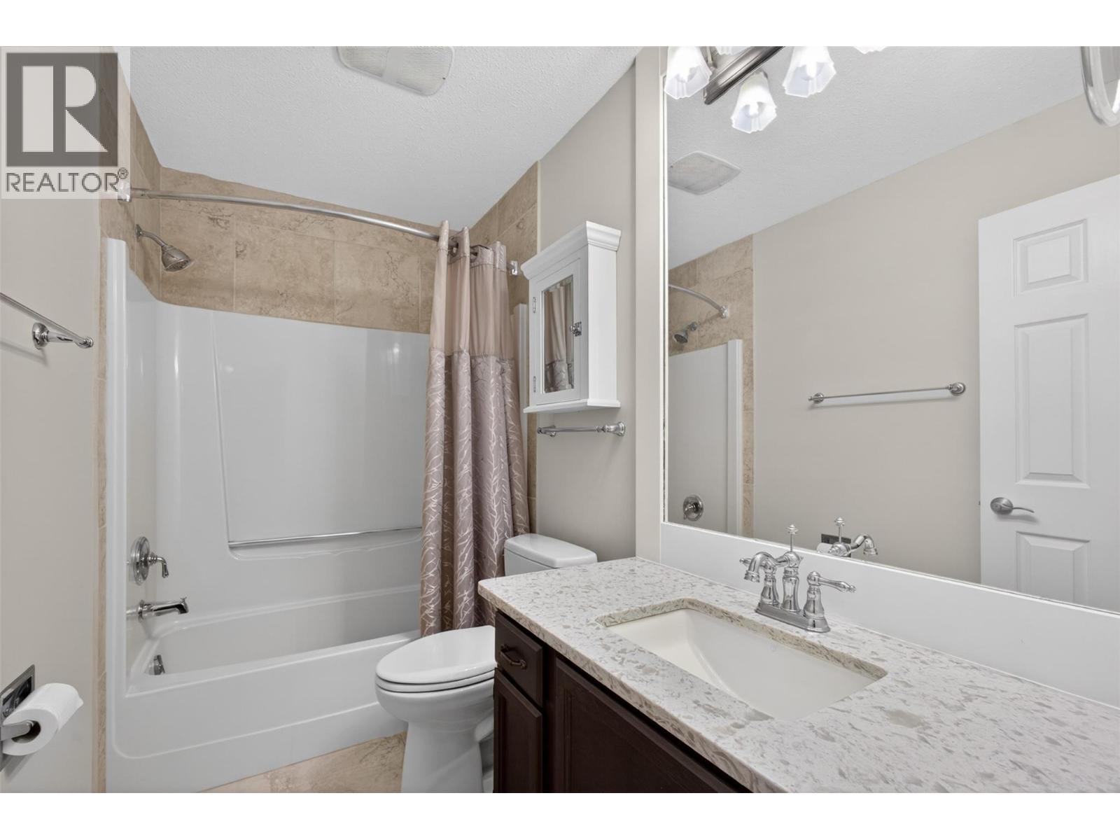 #306 1534 Lawrence Avenue - 17