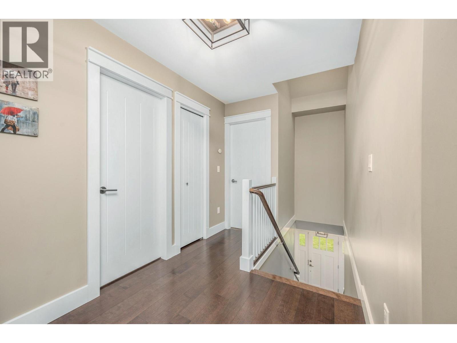 3000 22 Street - 24