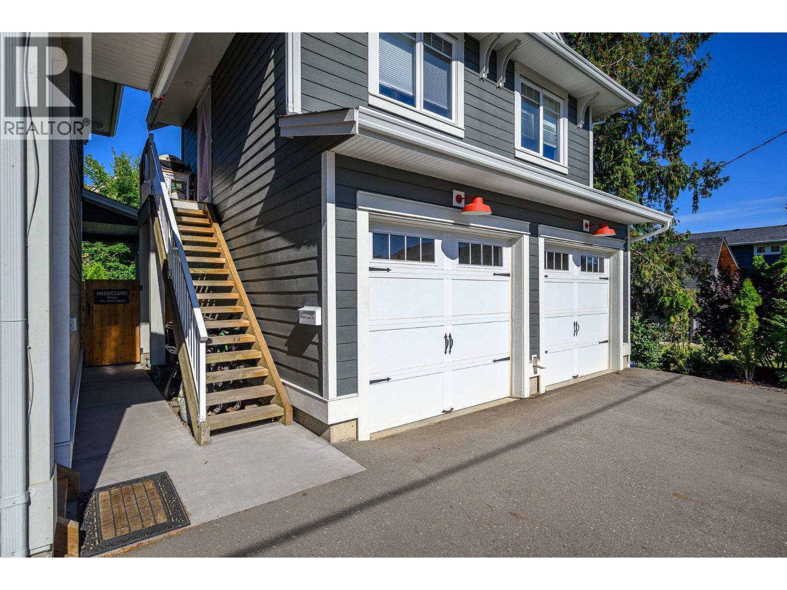 3000 22 Street - 50