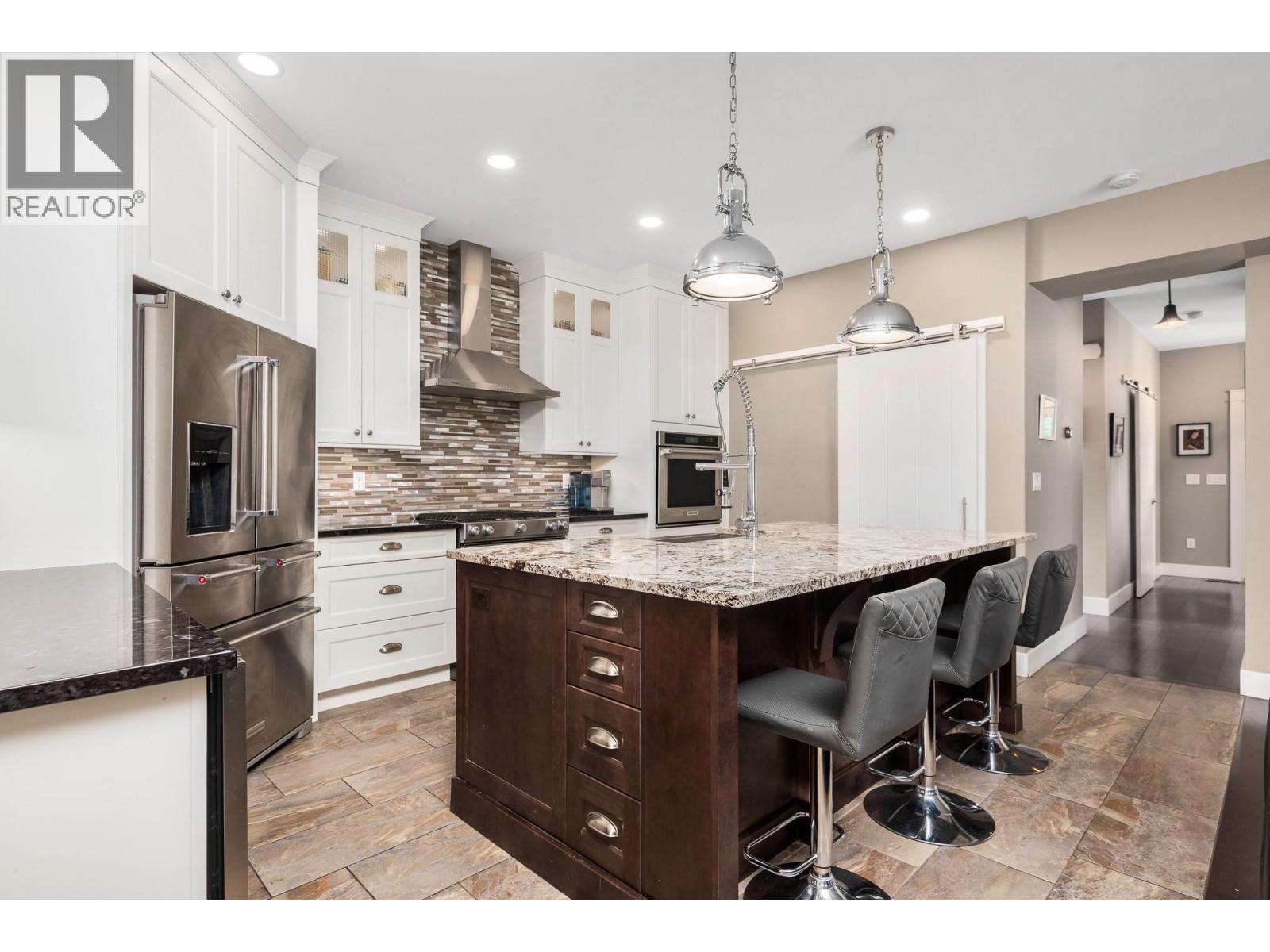 3000 22 Street - 12